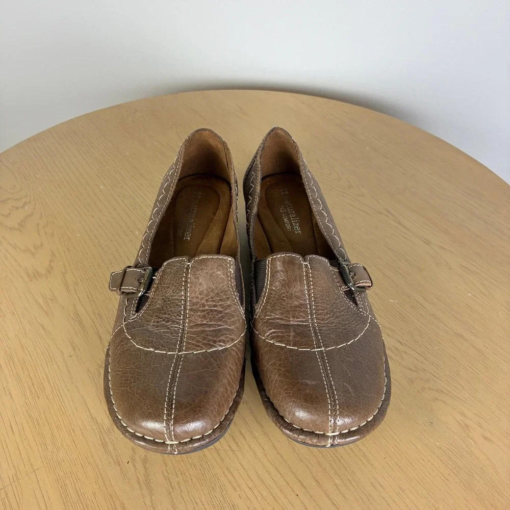 Naturalizer Rival Leather Flat Loafers Women's 6.5 Buckle Slip On Comfort Shoes